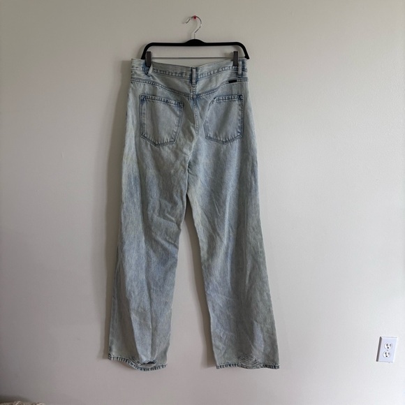 KanCan Signature Buckle Thrashed Ripped High Waist Wide Leg Jeans Size 31 - Picture 2 of 4